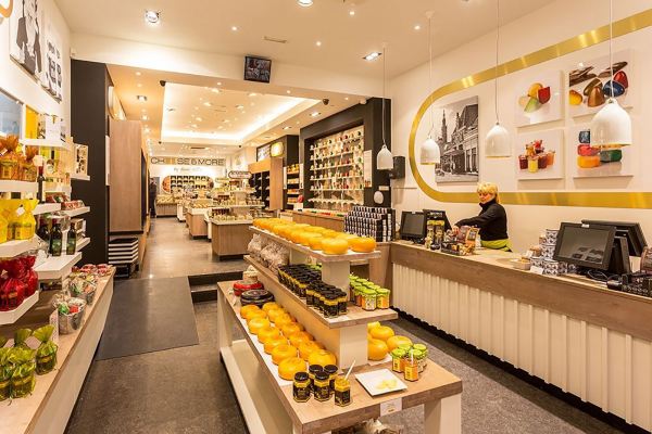 STORE RE-DESIGN & BRANDING FOR CHEESE & MORE